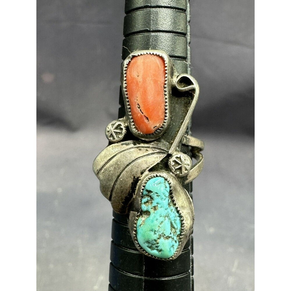 Navajo Native American Sterling Silver Turquoise Coral Leaf Swirl RING
